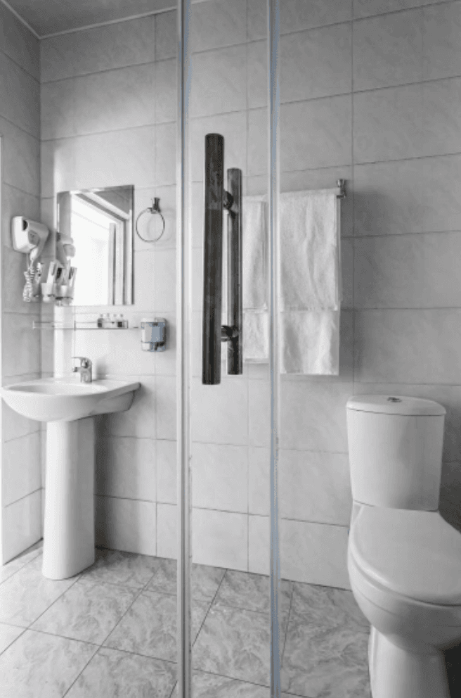 Solief Hotel — private bathroom